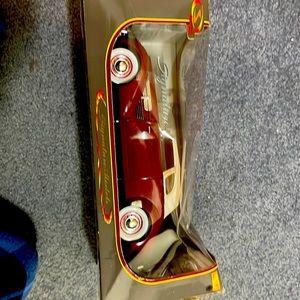 1937 CORD 812 SUPERCHARGED Model